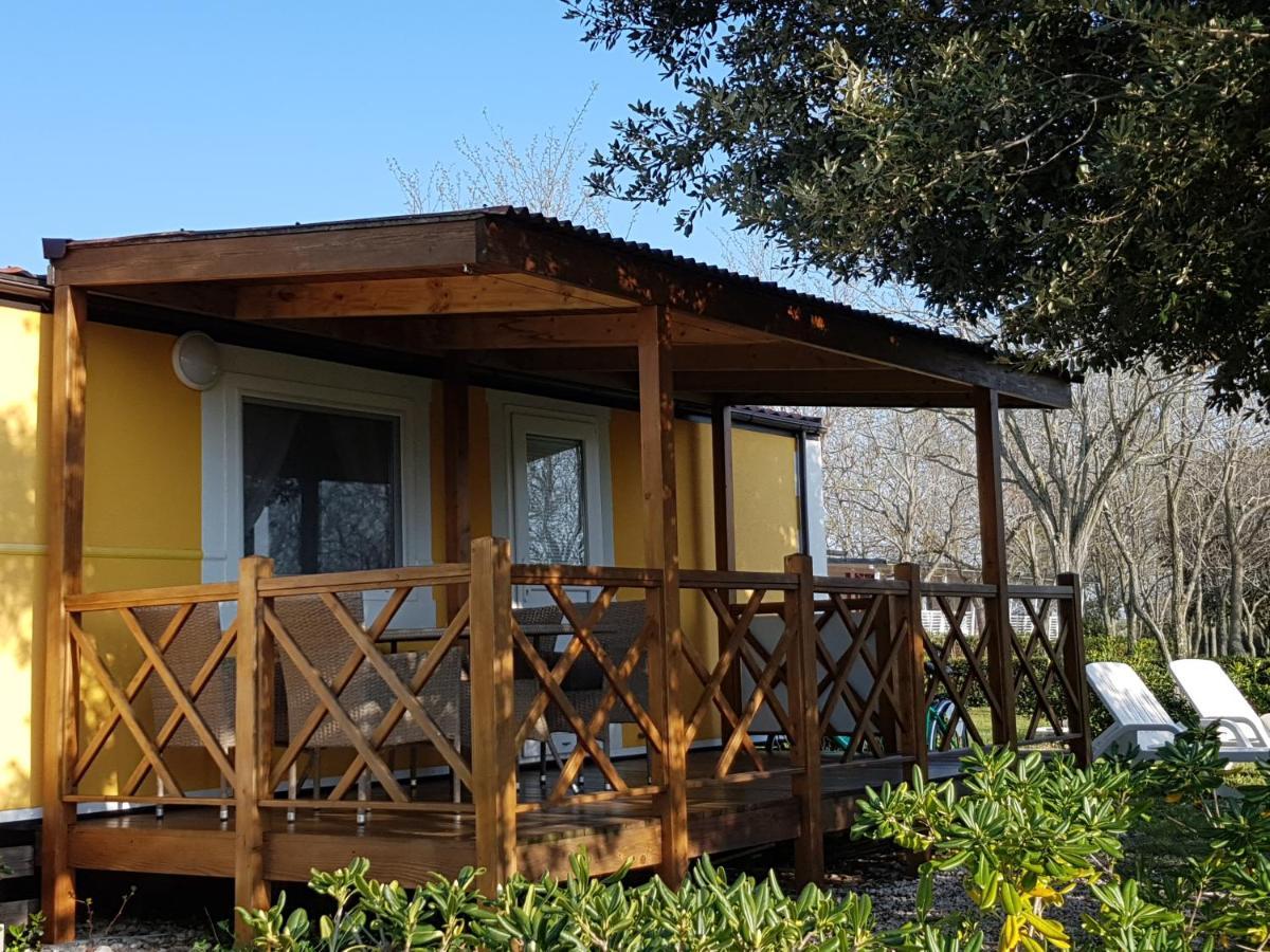 Naturist Mobile Homes Eden In Fkk Ulika Πόρετς Εξωτερικό φωτογραφία
